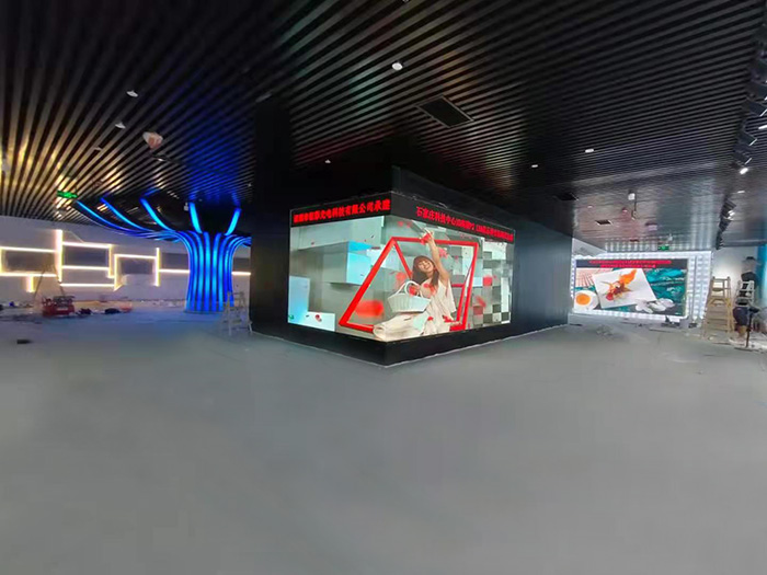 石家莊科技中心轉(zhuǎn)角裸眼3D 尊時(shí)凱龍·(中國區(qū))人生就是搏!顯示屏