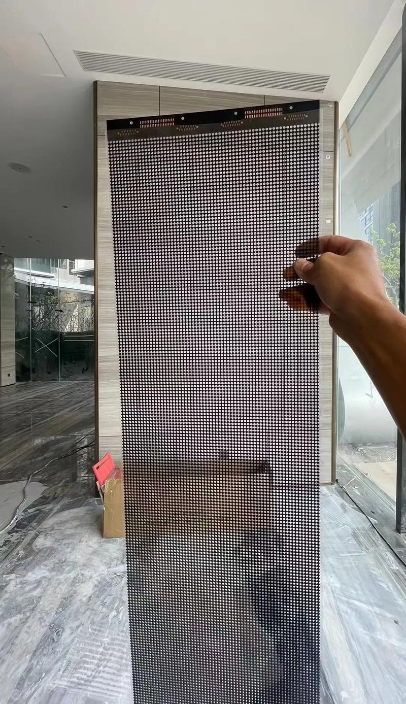 尊時凱龍·(中國區)人生就是搏!洞洞屏